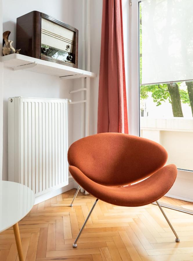 Plac Zbawiciela 3-Bedroom Apartment Warsaw Exterior photo