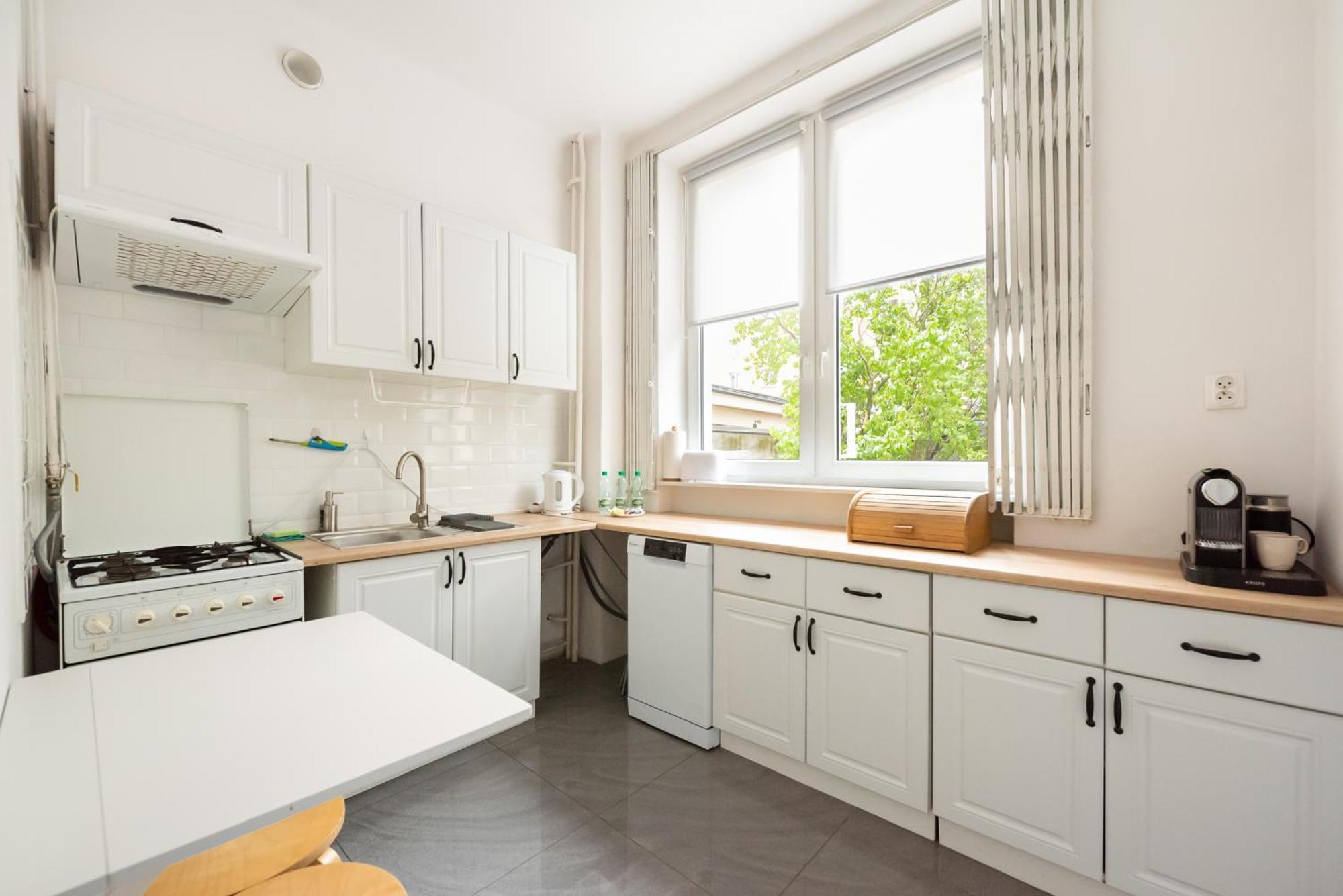 Plac Zbawiciela 3-Bedroom Apartment Warsaw Exterior photo